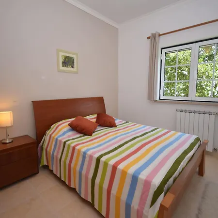 Villa In Obidos With Pool And Vineyards, Cleaning Included Carreiros