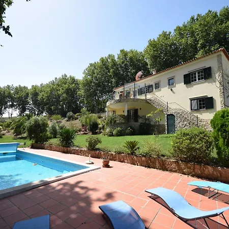 Villa In Obidos With Pool And Vineyards, Cleaning Included