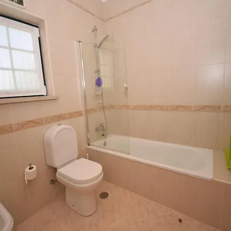Villa In Obidos With Pool And Vineyards, Cleaning Included Villa Carreiros